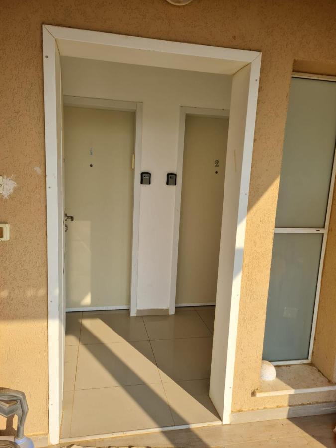 אילן ו אילנית בתי אירוח ביישוב אשלים Vila Exterior foto
